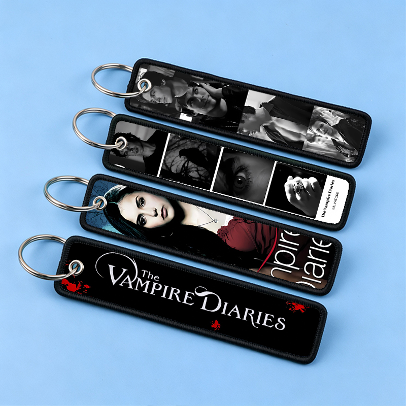 Men'S Vampire Accessories - Gantungan Kunci The Vampire Diaries Kartun,