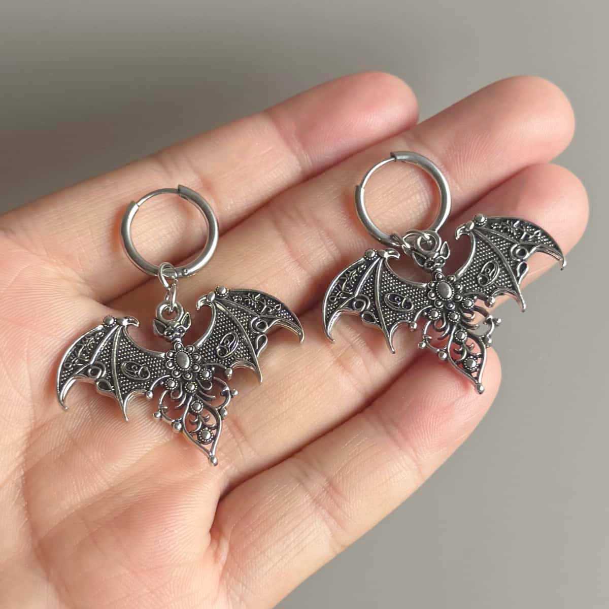 Anting-anting kelelawar vampir - Men'S Vampire Accessories ulasan dan harga