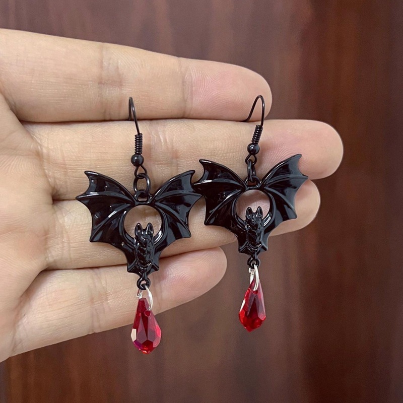 Anting Kelelawar Vampir Gotik  - Men'S Vampire Accessories ulasan dan harga