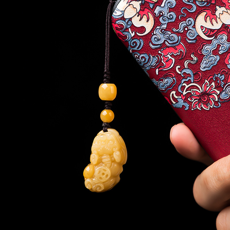 Gantungan Kunci Kuning Giok Al - Men Accessories Ethnic ulasan dan harga